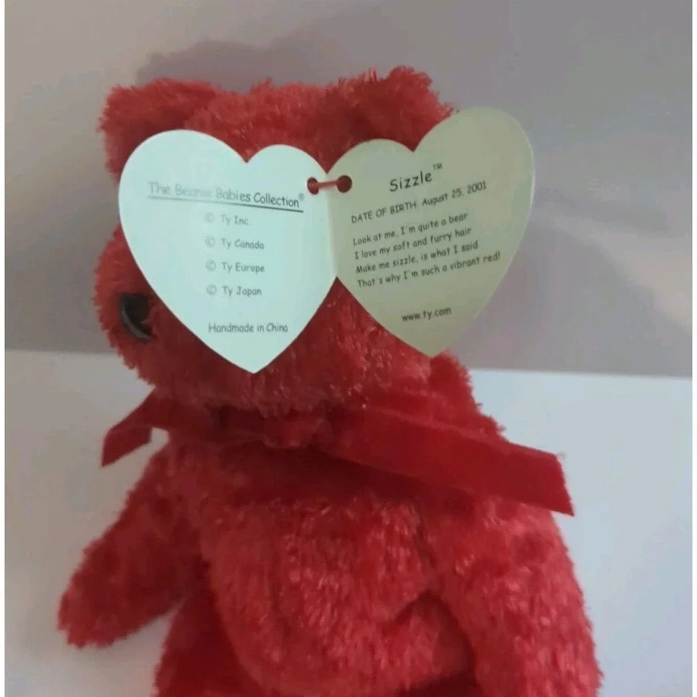 Ty Beanie Babies Collection Sizzle Red Bear Retired Plush 2001 NF New Face